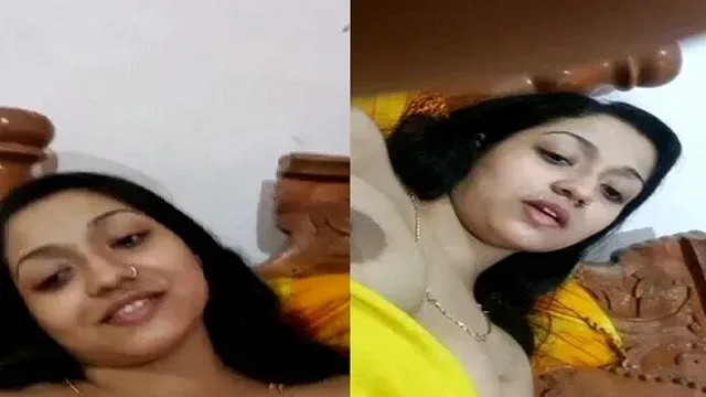 Desi sex video A Happy Girlfriend Making Love Calls in a Trending Video While Nude